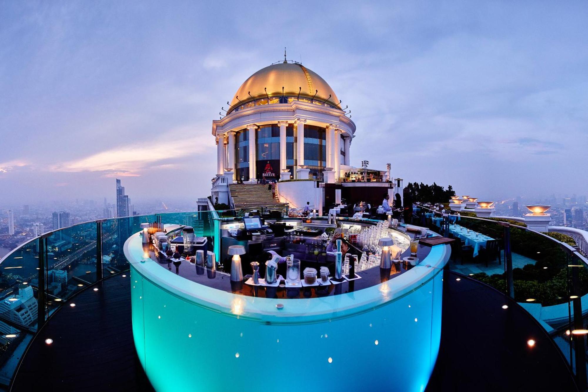 Отель Lebua At State Tower Бангкок Экстерьер фото